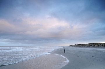 Strand van Vlieland (Friesland) by Tjitte Jan Hogeterp