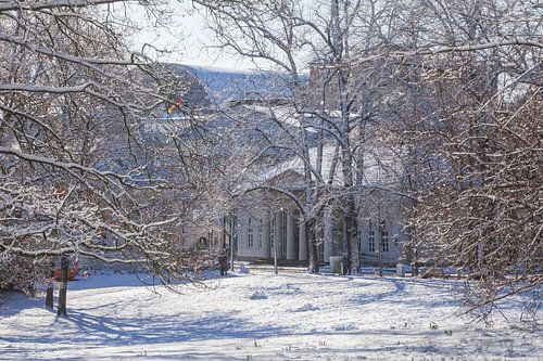 Verschneites Gerhard-Marcks-Haus 