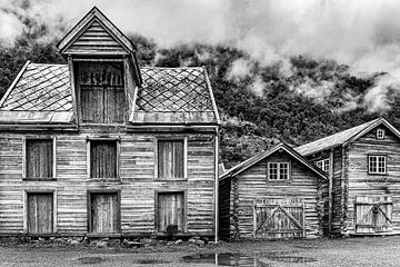 Karakteristieke houten huizen in Noorwegen