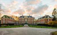 De laatste zonsondergang van het jaar bij het Slot Zeist
