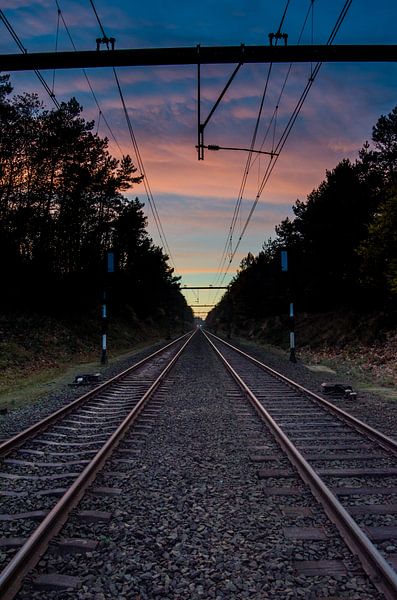 Die Eisenbahn auf Sonnenuntergang von Ricardo Bouman Fotografie
