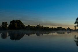 Sunrise at rest by Jos van den Elshout