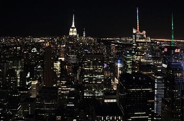 New York (Empire State Building)  at night by Raymond Hendriks