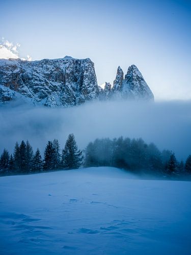 Seiser Alm - Schlern en Santnerspitze in de mist