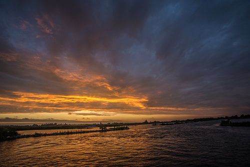 Zonsondergang nabij Smalle Ee