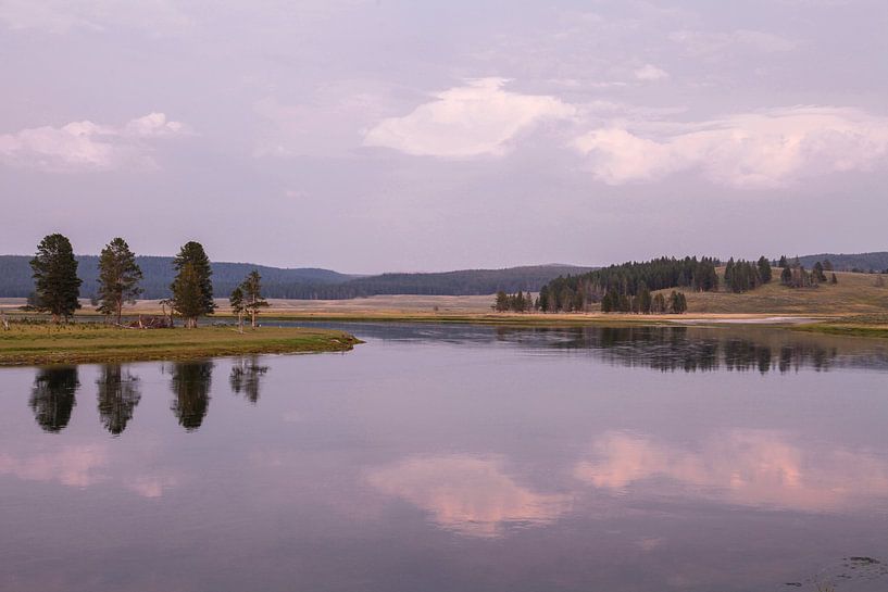 Yellowstone See, von Afke van den Hazel