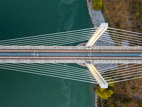 Geometrie der Tawatinâ-Brücke