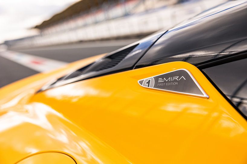 Lotus Emira on the Assen circuit - Autovisie Supertest 2022 by Martijn Bravenboer