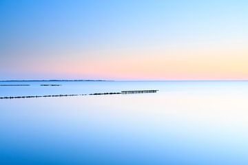 IJsselmeer from Hindeloopen by Erik Vergunst