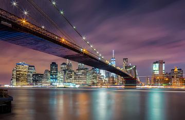 Brooklyn Bridge bei Nacht