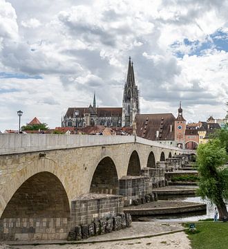 Regensburg op een zomerse dag van Rainer Pickhard