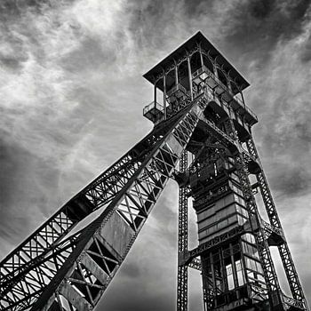 industrieel bouwwerk van steenkoolmijn