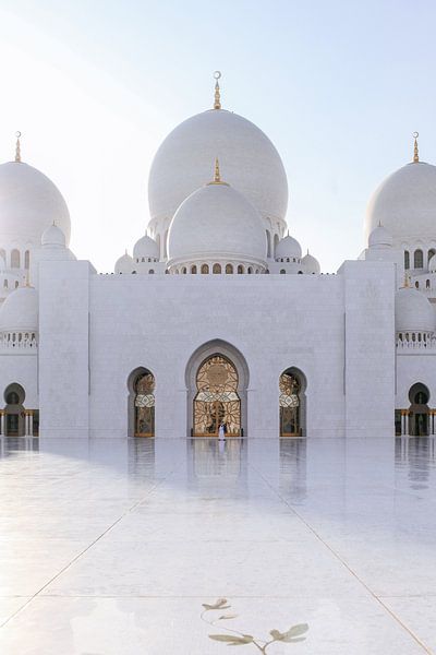Dubai by Hello Pompoyo