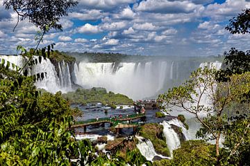 Die Iguazu Wasserfälle zwischen Argentinien und Brasilien