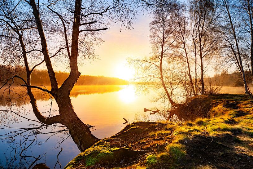 Herbstlandschaft. Verträumter Sonnenaufgang in der Natur von Günter Albers