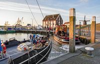 Sunrise in the harbour of Oudeschild on Texel / Sunrise in the harbour of Oudeschild on Texel