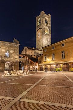 BERGAMO Piazza Vecchio und Campanone