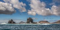 Punta Fariones- het meest noordelijke puntje van Lanzarote met laaghangende wolken von Harrie Muis Miniaturansicht