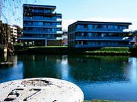 Herford: Zicht op de nieuw gebouwde gebouwen aan de stuw van Werre
