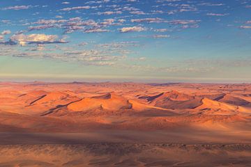 Namibië Sossusvlei luchtfoto van Jean Claude Castor