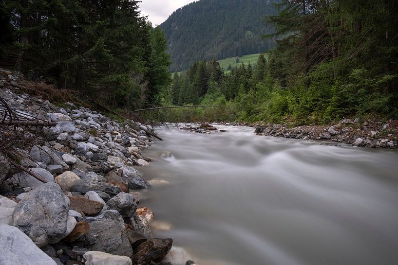Gebirgsbach im Nationalpark Hohe Tauern von Holger W. Spieker