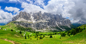Sellagruppe vom Grödnerjoch aus gesehen in den Dolomiten