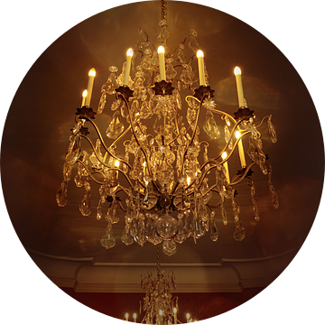 Chandelier light in your Home. Kerst van Alie Ekkelenkamp