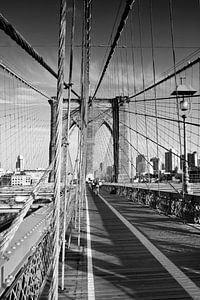 Op de Brooklyn Bridge van Melanie Viola