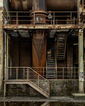Usine industrielle escaliers aciérie sur Henk Wijnhout
