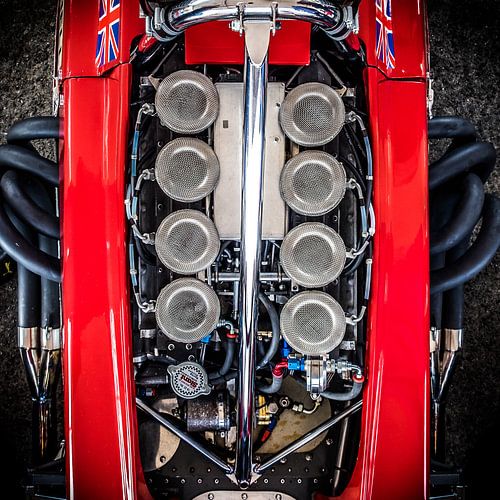 Please start me up! by Michiel Mulder