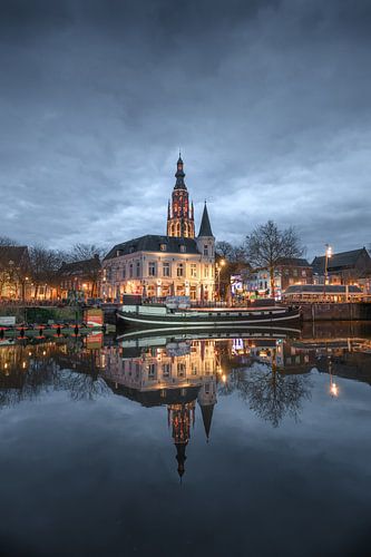 Le port de Breda en soirée. sur Andre Gerbens