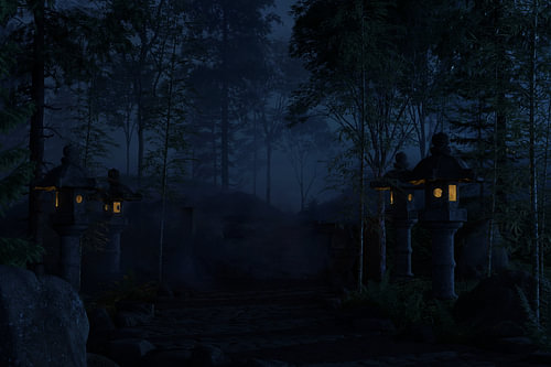 Een oude Japanse schrijn in het bos met verlichte stenen lantaarns op een mistige nacht