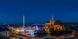 Nächtlicher Domplatz Erfurt – Altstadtfest 2026 und Dom im Licht von Mixed media vector arts