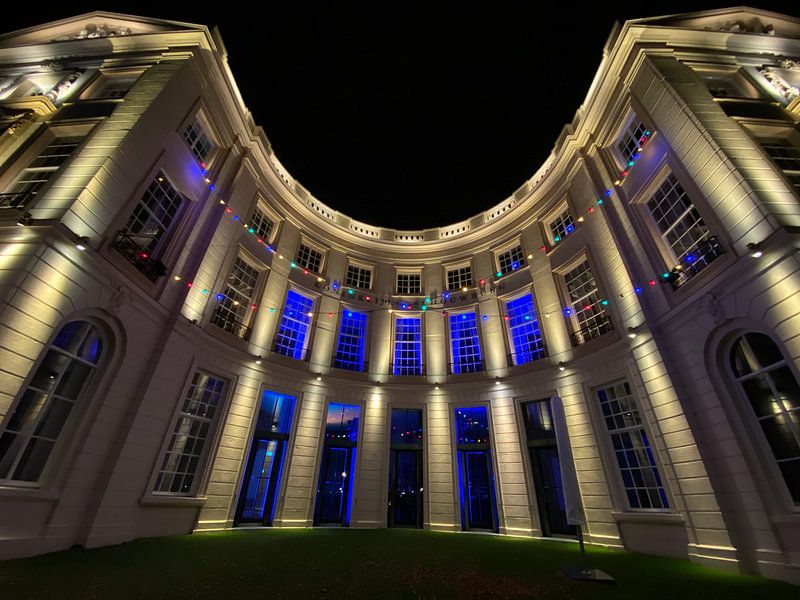 Königliches Theater Den Haag bei Nacht von Zoë Barreto