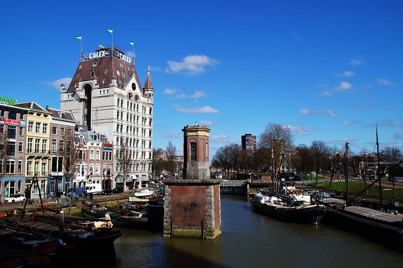 White House Rotterdam / White House Rotterdam by Maurits Bredius