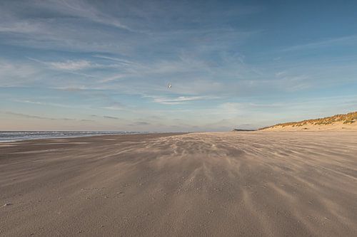 Stuifzand op het strand van Ameland