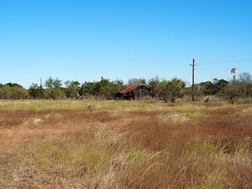 Verlaten schuur op prairie Texas van Atelier Liesjes