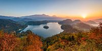 Het Bled-meer in Slovenië van Michael Valjak thumbnail