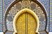 Detail deur van het koninklijk paleis in Fes, Marokko van Rietje Bulthuis