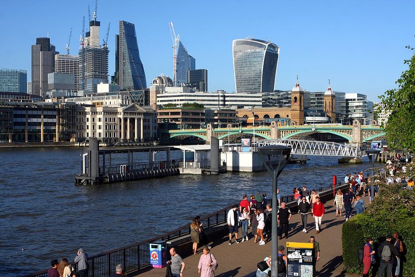 La rive sud de Londres un soir d&#039;été par aidan moran