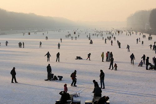 Le plaisir du patinage au Bosbaan à Amsterdam