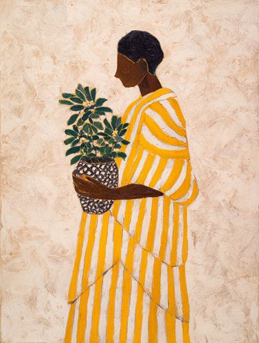 Frau in Gelb mit Pflanze in Keramiktopf von But First Framing