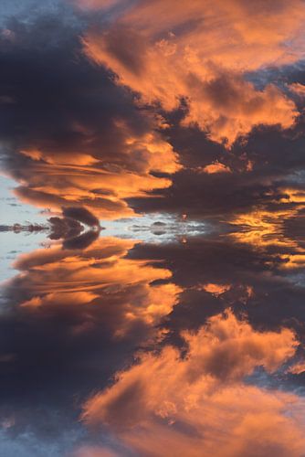 Lucht en oranje licht, een reis door de tijd