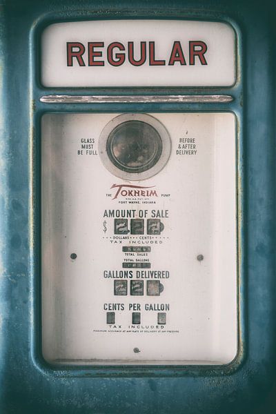 American West - Regular by Philippe HUGONNARD