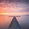 Kleurrijke zonsopkomst Zuidlaardermeer van Rick Goede