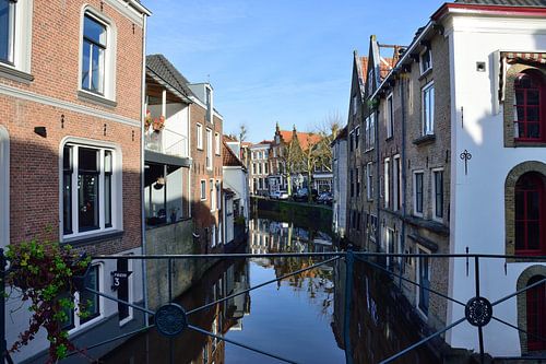 Voorbij de brug