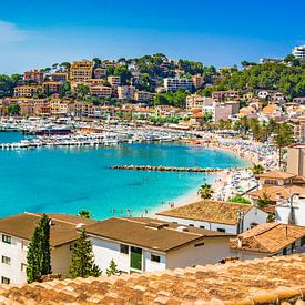 Port de Soller, Panoramablick auf die Insel Mallorca von Alex Winter
