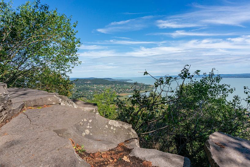 Panorama Felsen der Vulkane Ungarn am Balaton in der Stadt Badacsony von Animaflora PicsStock