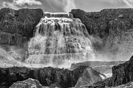 Dynjandi waterval IJsland van Menno Schaefer thumbnail