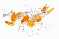 Splashing orange slices 11004640